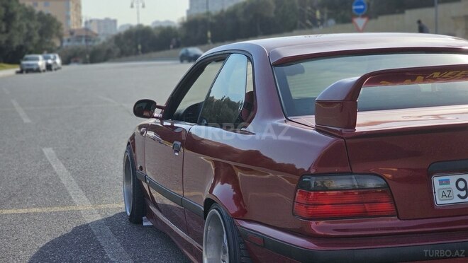 BMW 323 1996, 290,000 km - 2.5 l - Bakı