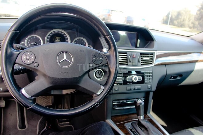 Mercedes E 200 2011, 189,164 km - 1.8 l - Bakı