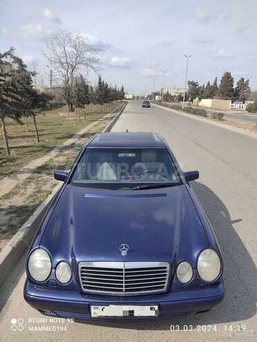 Mercedes E 230 1997, 220,000 km - 2.3 l - Sumqayıt