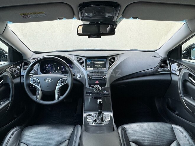 Hyundai Grandeur 2015, 175,000 km - 2.2 l - Bakı
