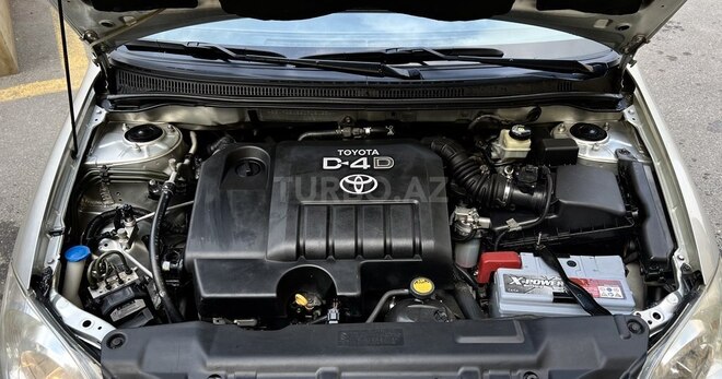 Toyota Corolla 2005, 196,543 km - 1.4 l - Bakı