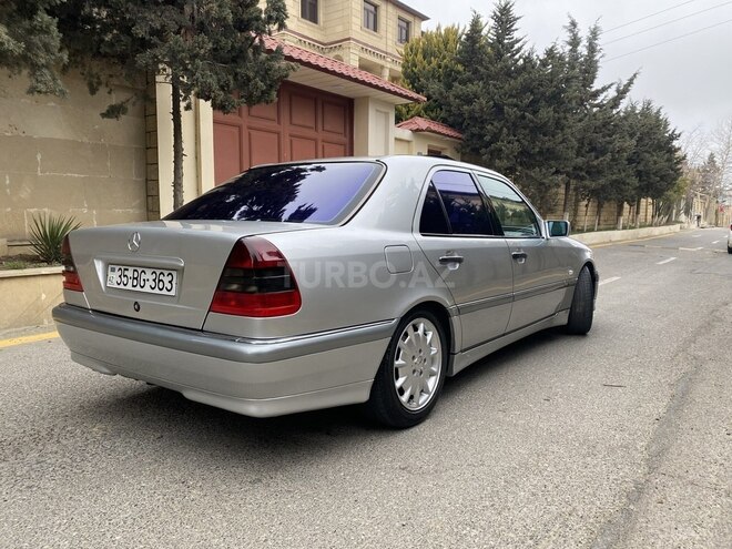 Mercedes C 200 1999, 403,656 km - 2.0 l - Bakı