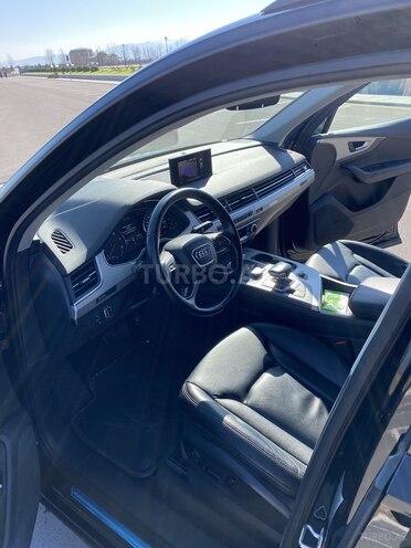Audi Q7 2018, 130,000 km - 2.0 l - Naxçıvan