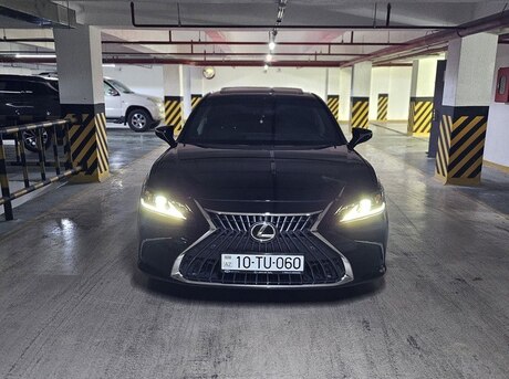 Lexus ES 250 2022