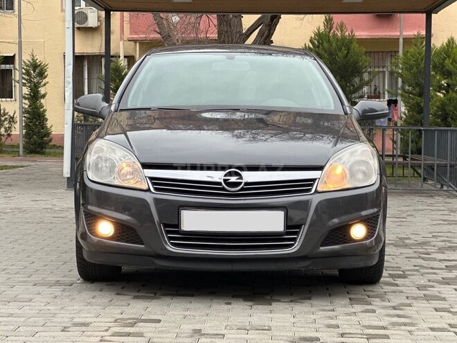 Opel Astra 2009, 240,000 km - 1.3 l - Bakı