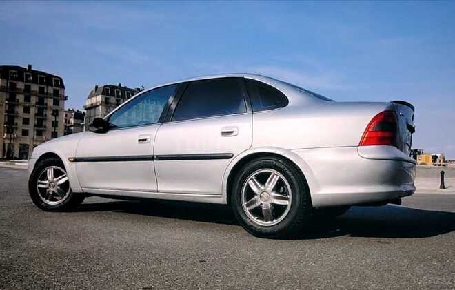 Opel Vectra 1998, 398,313 km - 2.0 l - Bakı