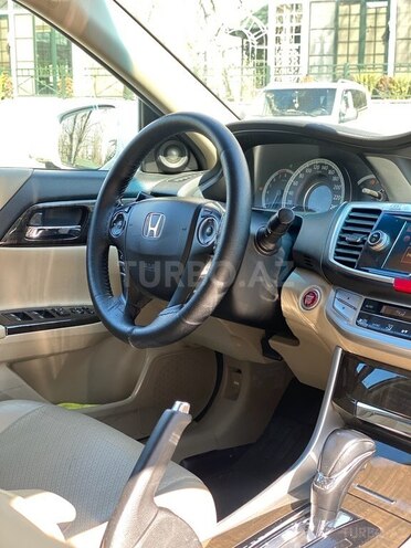 Honda Accord 2013, 270,000 km - 2.4 l - İsmayıllı