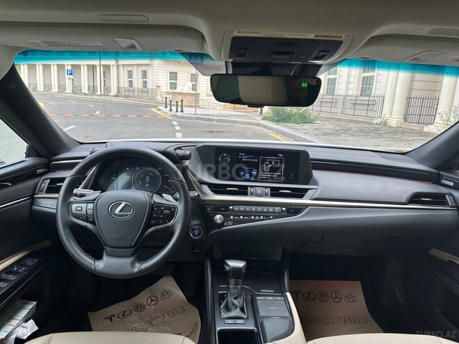 Lexus ES 300 2021, 29,000 km - 2.5 l - Bakı