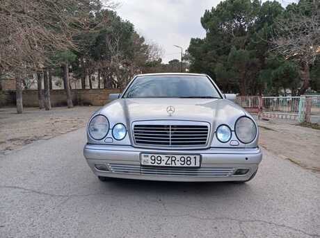 Mercedes E 240 1999