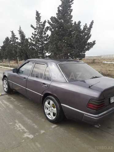 Mercedes E 300 1993, 320,000 km - 3.0 l - Bakı