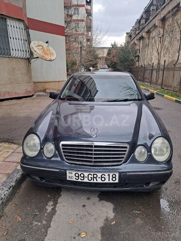 Mercedes C 240 2001, 277,741 km - 2.6 l - Bakı