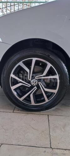Volkswagen Polo 2018, 207,000 km - 1.6 l - Bakı