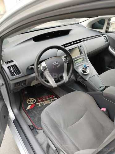 Toyota Prius 2011, 215,000 km - 1.8 l - Bakı
