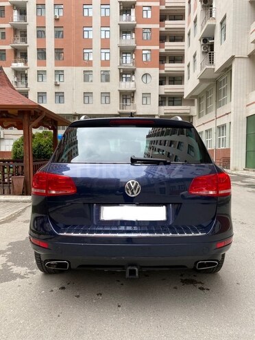 Volkswagen Touareg 2012, 286,000 km - 3.0 l - Bakı