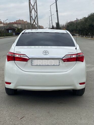 Toyota Corolla 2013, 235,000 km - 1.6 l - Bakı