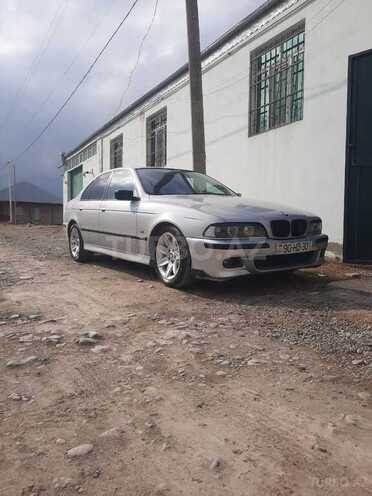 BMW 528 1998, 378,122 km - 2.8 l - Zaqatala