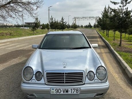 Mercedes E 200 1999