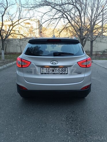 Hyundai ix35 2015, 140,000 km - 2.4 l - Bakı