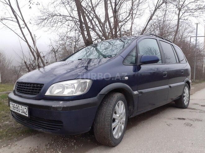 Opel Zafira 1999, 380,000 km - 1.6 l - Qusar