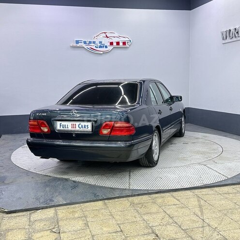 Mercedes E 240 1999, 395,000 km - 2.4 l - Sumqayıt