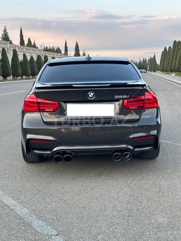 BMW 328 2016, 250,000 km - 2.0 l - Gəncə