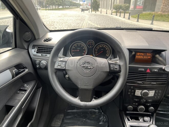 Opel Astra 2005, 150,000 km - 1.4 l - Bakı