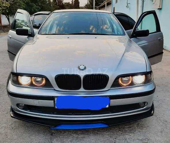 BMW 523 1999, 348,000 km - 2.5 l - Bakı