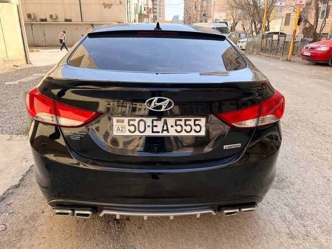 Hyundai Elantra 2012, 238,505 km - 1.8 l - Sumqayıt