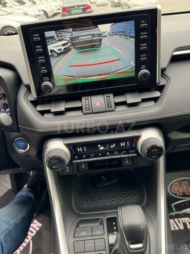 Toyota RAV 4 2022, 9,900 km - 2.5 l - Bakı