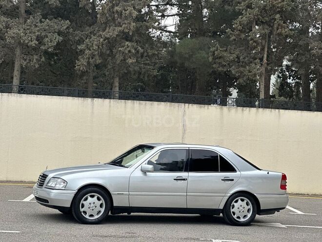 Mercedes C 220 1994, 234,000 km - 2.2 l - Bakı