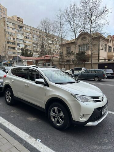 Toyota RAV 4 2015, 138,465 km - 2.5 l - Bakı