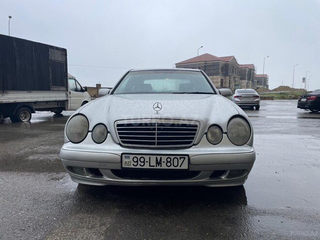 Mercedes E 270 2001, 432,483 km - 2.7 l - Bakı