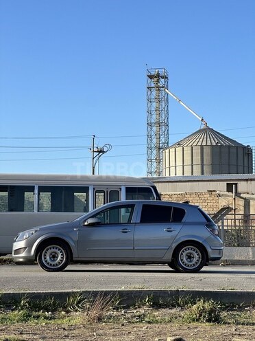 Opel Astra 2008, 200,000 km - 1.3 l - Bakı