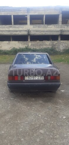 Mercedes 190 1991, 509,605 km - 2.0 l - Qazax