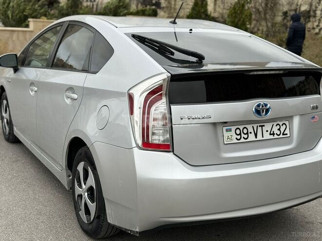 Toyota Prius 2012, 195,000 km - 1.8 l - Bakı