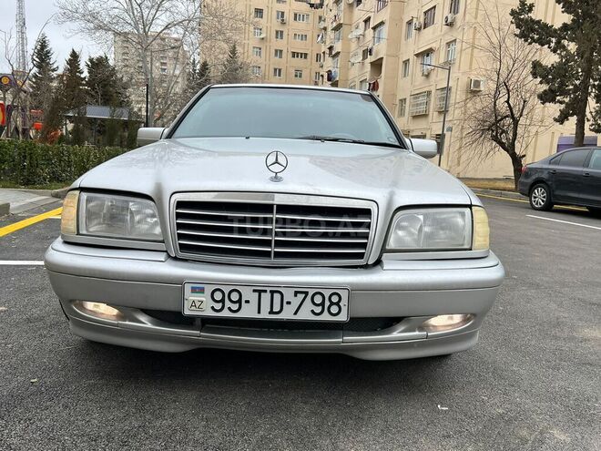 Mercedes C 230 2000, 334,000 km - 2.3 l - Bakı