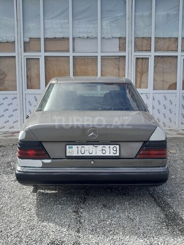 Mercedes E 200 1992, 655,142 km - 2.0 l - Tərtər