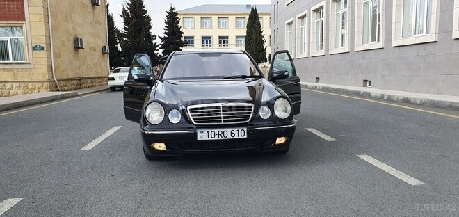 Mercedes E 240 2002, 265,895 km - 2.4 l - Balakən