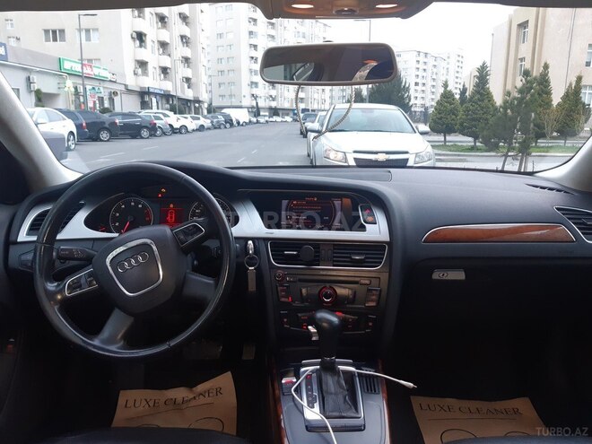 Audi A4 2010, 26,200 km - 2.0 l - Bakı