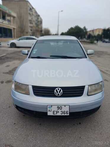 Volkswagen Passat 1999, 302,000 km - 1.8 l - Sumqayıt