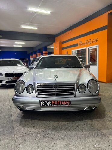 Mercedes E 230 1997, 236,518 km - 2.3 l - Sumqayıt