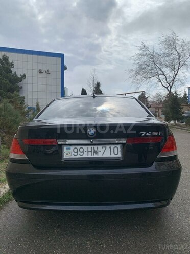 BMW 745 2002, 225,000 km - 4.4 l - Sumqayıt