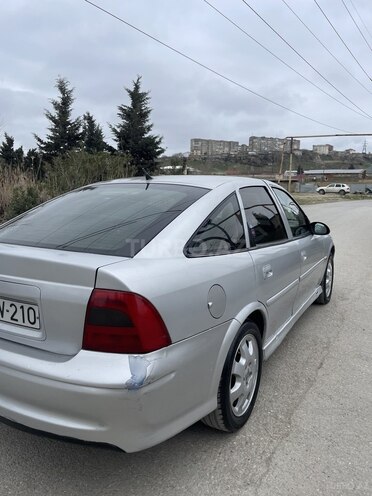 Opel Vectra 1999, 141,400 km - 2.0 l - Bakı