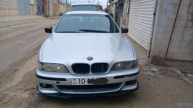 BMW 528 1998, 195,000 km - 2.8 l - Bakı