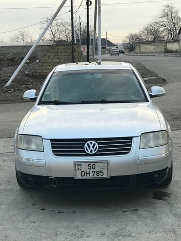 Volkswagen Passat 2002, 317,000 km - 1.8 l - Gəncə