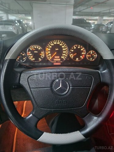 Mercedes  1996, 109,000 km - 3.2 l - Bakı