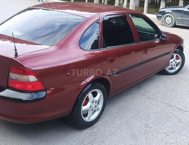 Opel Vectra 1999, 298,000 km - 2.0 l - Sumqayıt