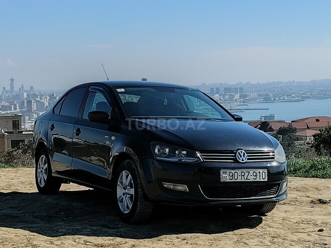 Volkswagen Polo 2012, 260,629 km - 1.6 l - Bakı