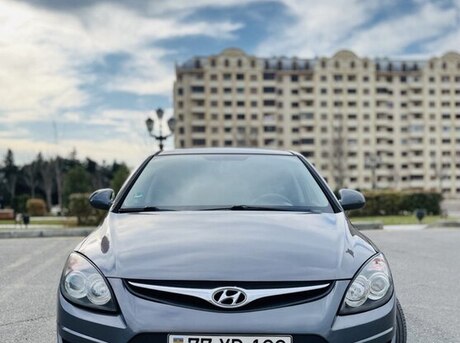 Hyundai i30 2011