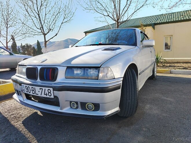 BMW 318 1997, 256,780 km - 1.8 l - Bərdə